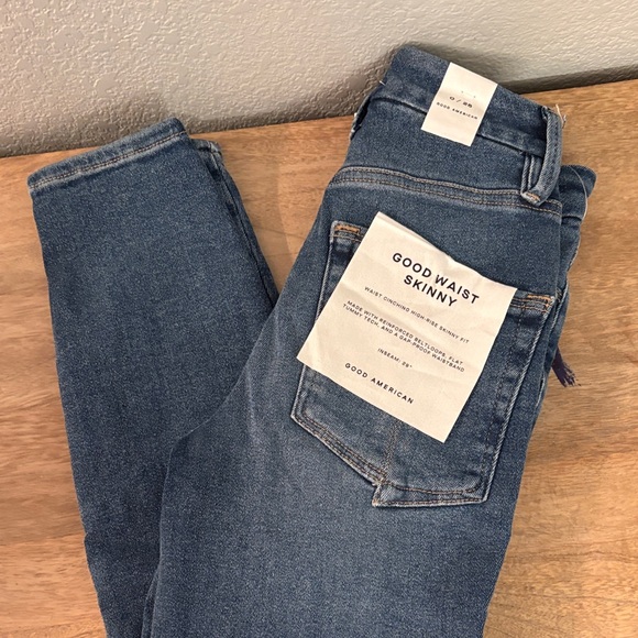 Good American Denim - Good American Classic Denim Skinny Jeans